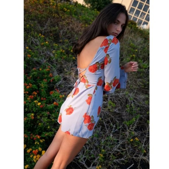 NEW Urban Outfitters Floral Lace-Up-Back Romper XS - Picture 4 of 5